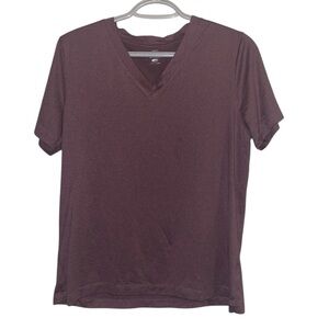 🌹LEG3ND V NECK TEE